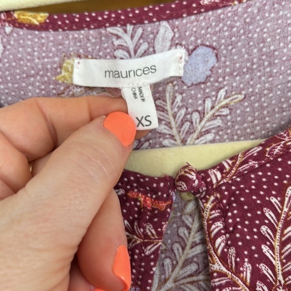 MAURICES Burgundy/Gold/Orange/Lavender Floral Dress w/Ruffle Hem, Size XS, GUC. - Picture 3 of 9